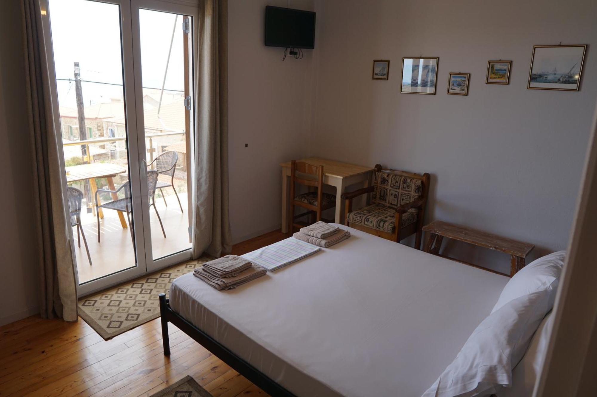 Sea And Sun Apartments 303 Ιδιωτικό Διαμέρισμα Kardhamili Bagian luar foto